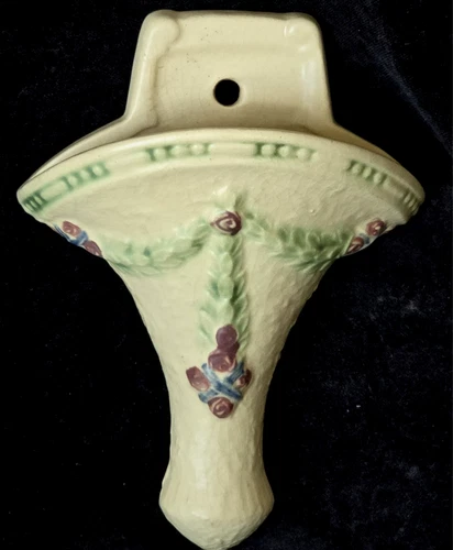 C 1924 Roseville Pottery La Rose Wall Pocket Vase