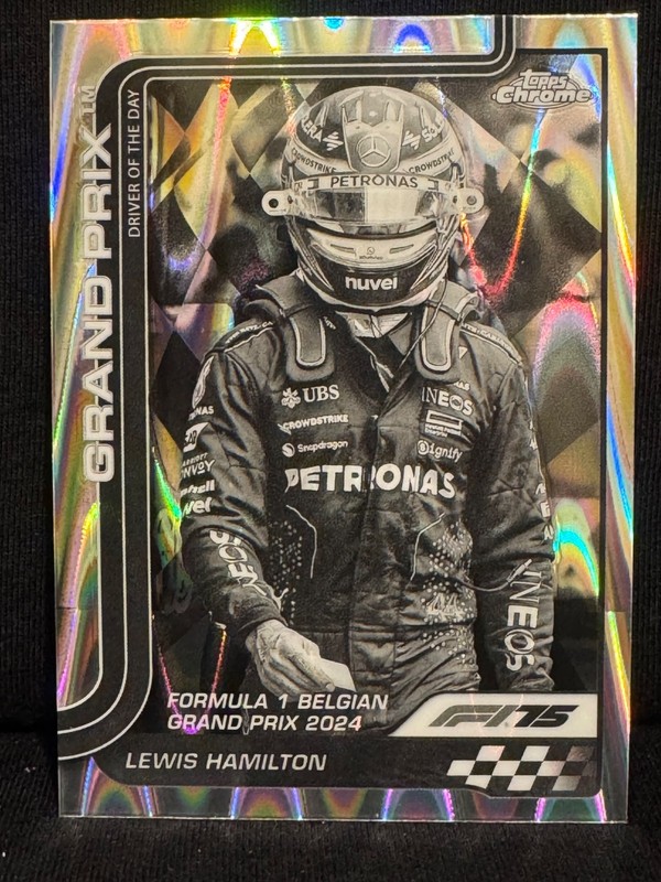 Topps Chrome Formula 1 Lewis Hamilton Belgian Grand Prix RayWave #135