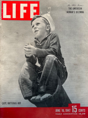 Life Jun 16 1947 Cape Hatteras Boy, Eva Peron, Communist Coup in Hungary-France? - Afbeelding 1 van 23