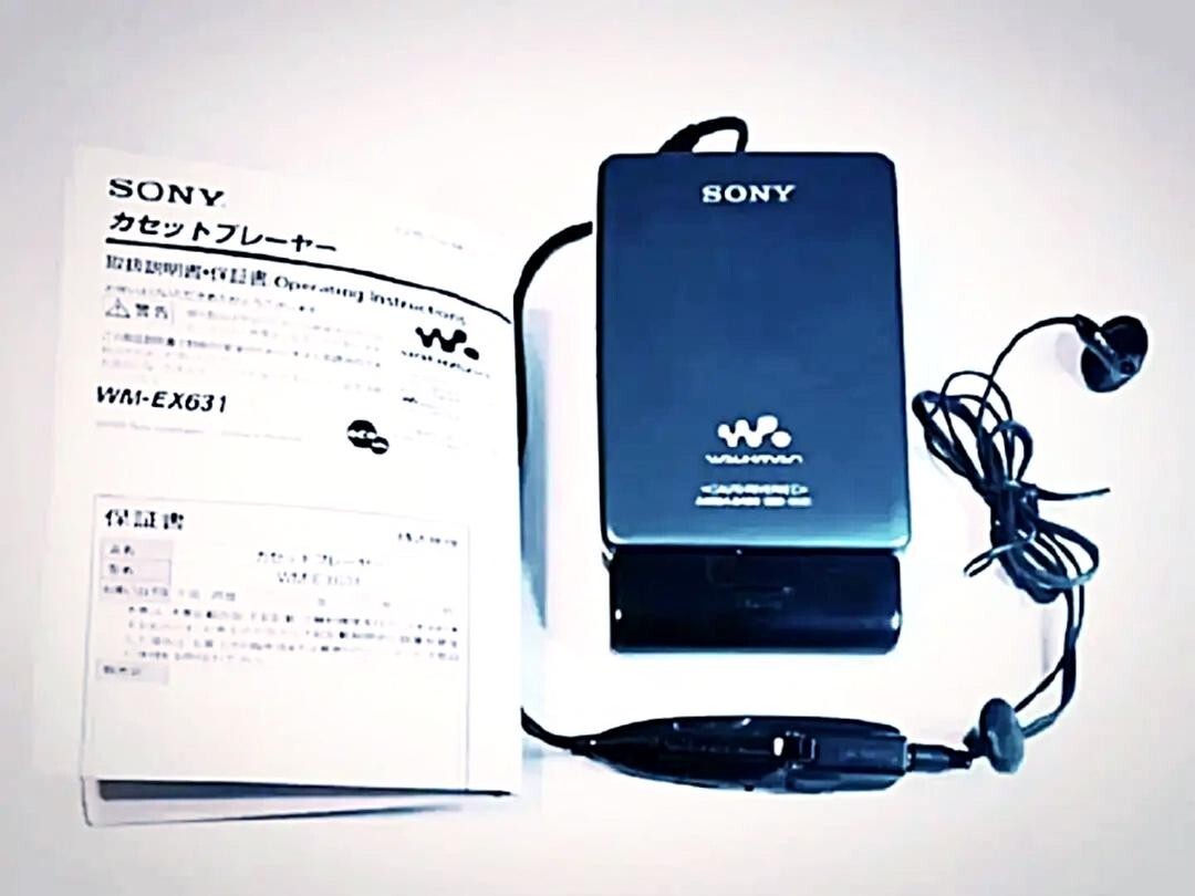 sony ウォークマン　カセット　wm-ex631 Cassette Walkman Sony WM-EX631 Excellent Condition Navy