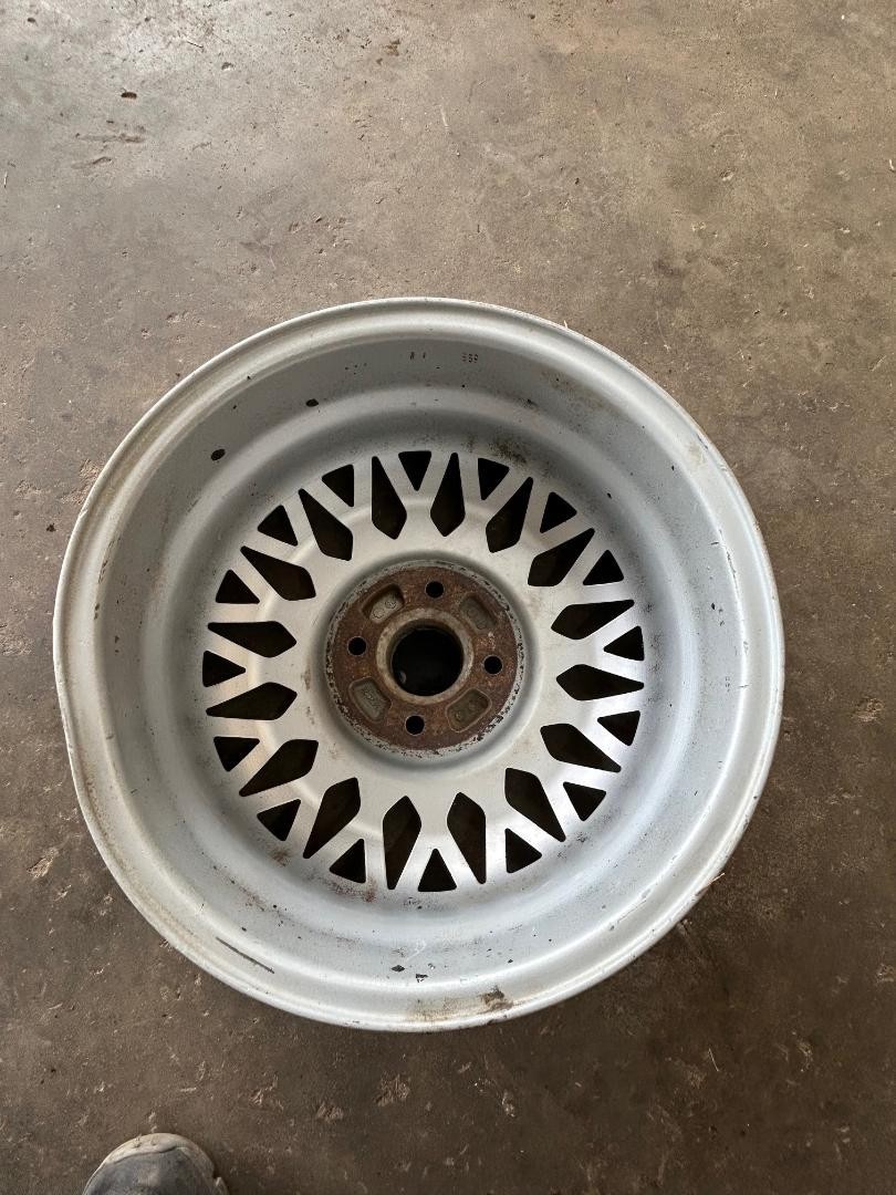 Volkswagen Golf MK1 MK2 BBS Alloy 15x6 Wheel 165601025 VW 4 Lug
