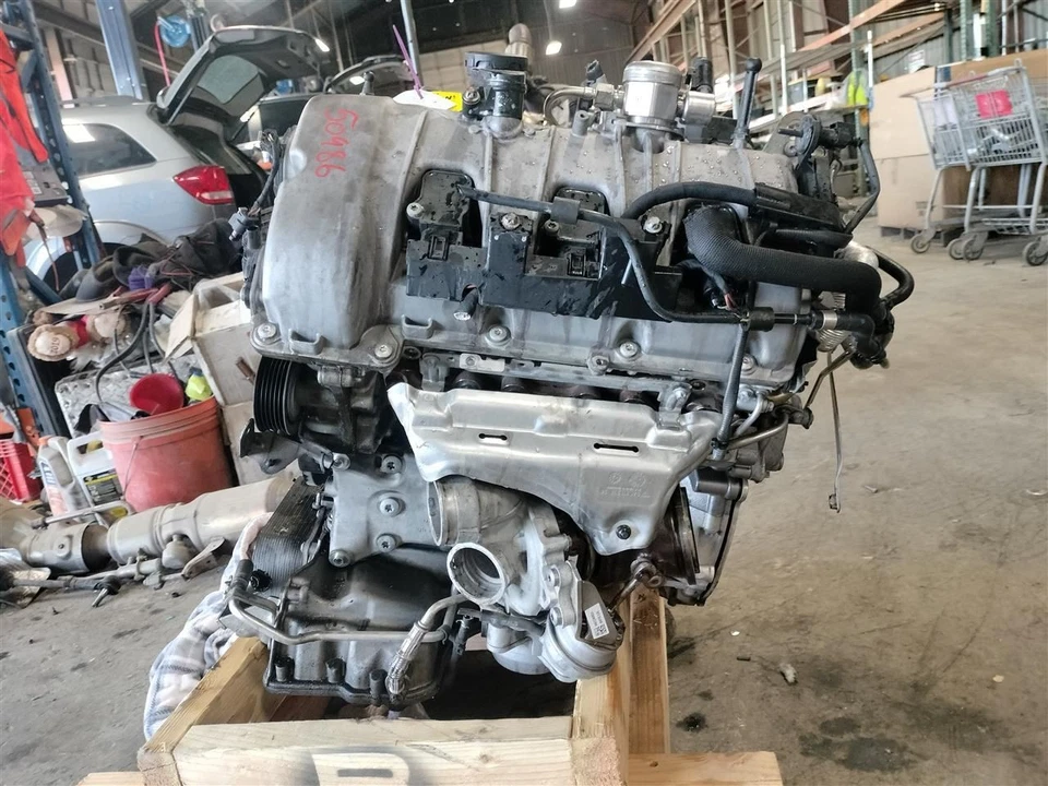 ENGINE MOTOR 94610093000 2015-2016 PORSCHE MACAN Foto 4 de 4
