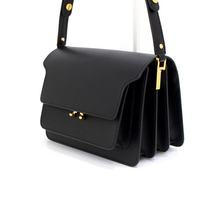 ★MARNI★ Medium Saffiano Trunk Shoulder Bag Cigar SBMPN09NO MARNI Trunk Medium Saffiano Leather Bag in Cigar – MARAIS