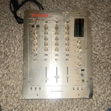 Vestax PCV-275 DJ Mixer Silver 4-Channel Analog Tabletop Equalizer Effect Send