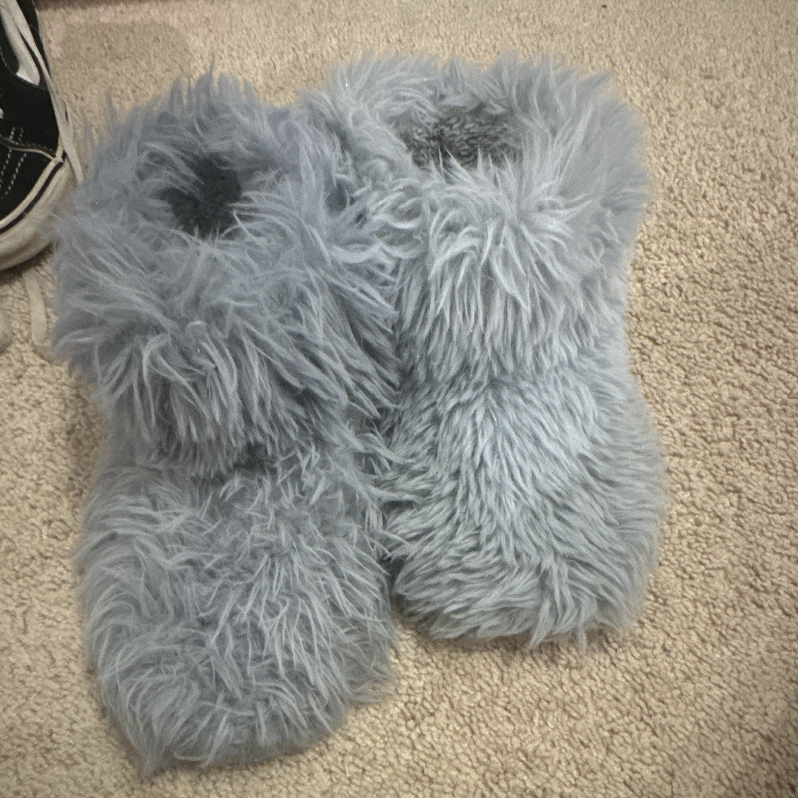 Nine West Women’s Gray Faux Fur Fluffy Bootie Slippers Slip-On US 7 M