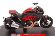 MAISTO MI10115R DUCATI DIAVEL CARBON/RED 1:18 Modellino