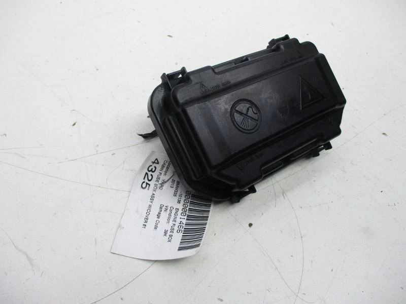 Conjunto de caja de fusibles de cabina para BMW 128i 2008-2013 2013-2017 BMW 335i 29333 Foto 3 de 4