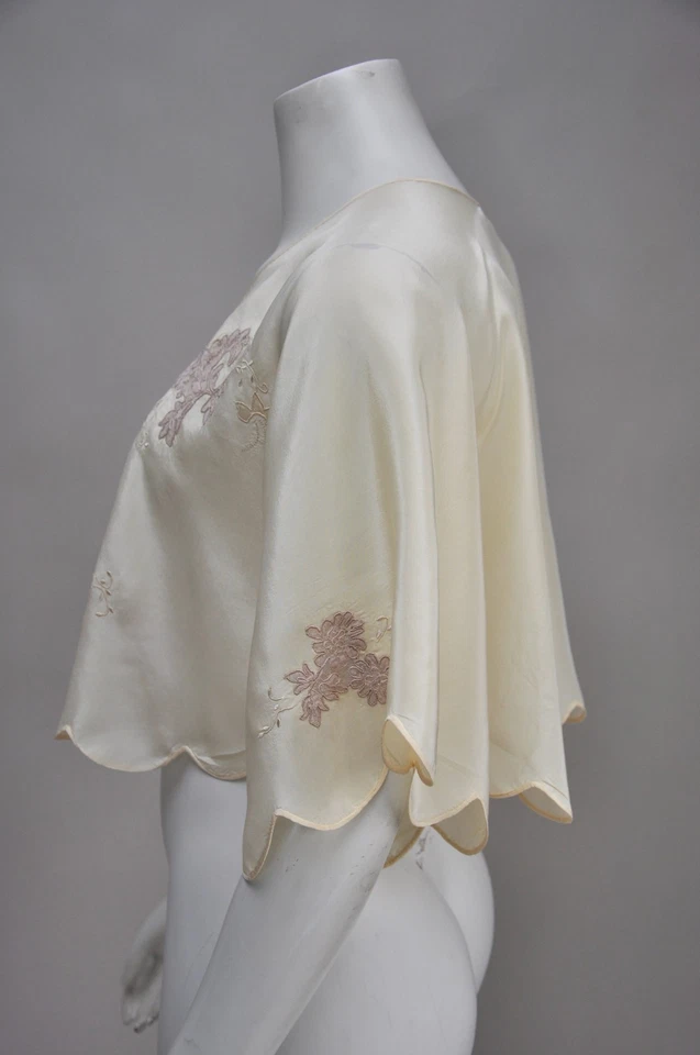 Antique VTG 1920s Soft Butter Yellow Silk & Lace Capelet Shirt Bed Jacket XS-L - Image 4 of 4