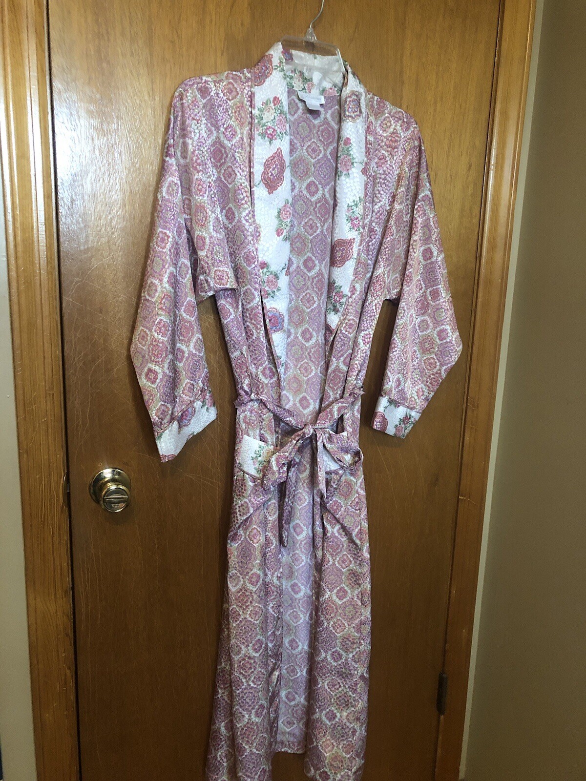 Fantasies By Morgan Taylor Pink Floral Kimono Robe Women’s Size P/S