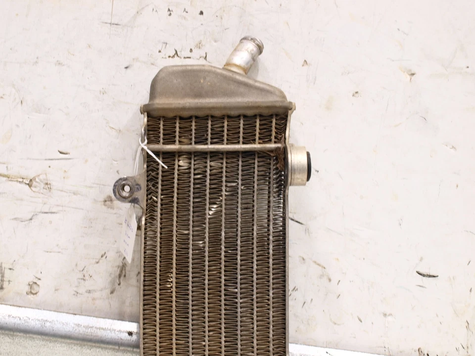 Боковой радиатор 2010 KTM 250 SXF без заполнения No6220 - Изображение 2 из 4