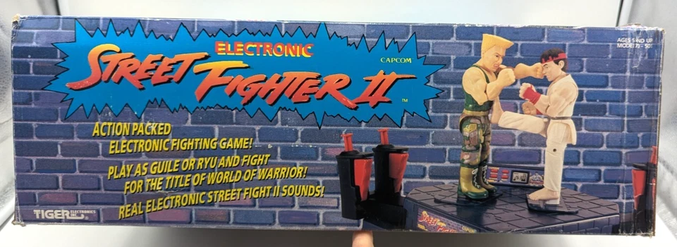 Street Fighter II Tiger Electronics Vintage 1993 Juego de Lucha Sellado Nuevo En Caja Foto 4 de 4