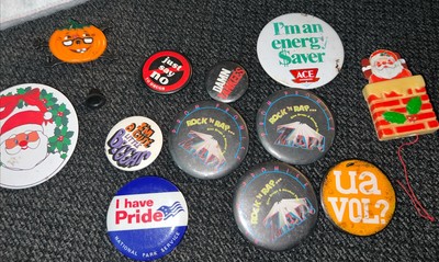 Vintage Lot Of 12 Pins/Buttons Santa, Pumpkin, Damn Yankees, Prom Promise, Say 