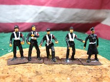 Rare, Little Lead Soldiers: 5 German WW2 Soldiers W Officer Set, Made in England