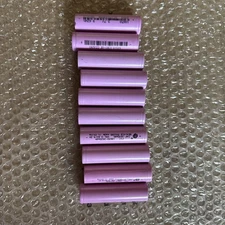 18650 2600 mAh 3.6-4.2V Flat Top Rechargeable Batteries Pack Of 10 with holder