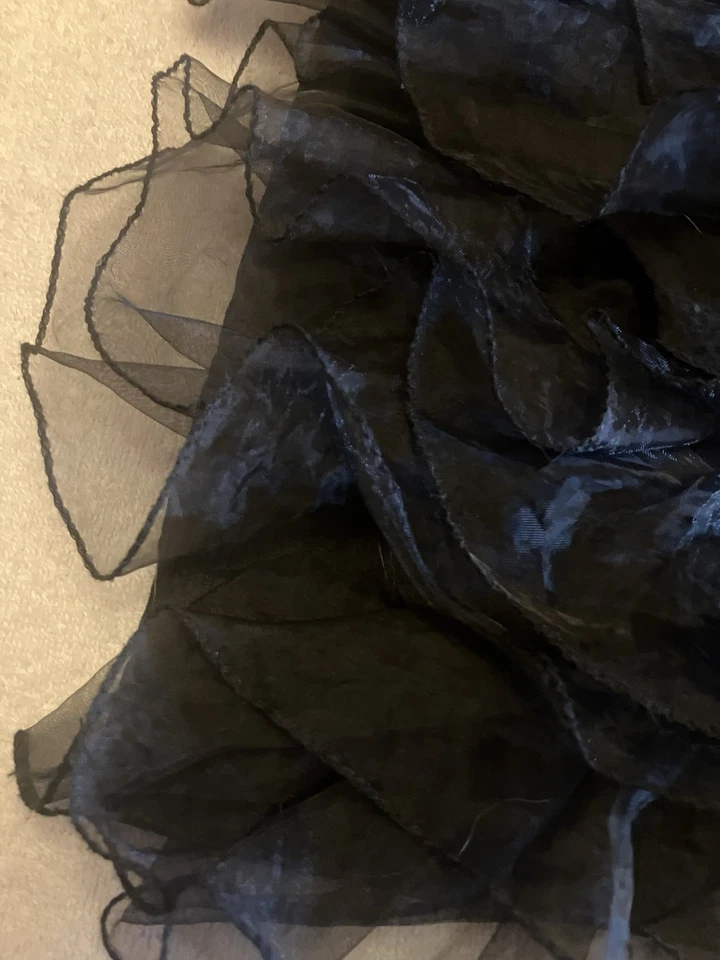 0ne черная органза с оборками 18x18 дюймов наволочка на подушку на молнии - Изображение 3 из 4