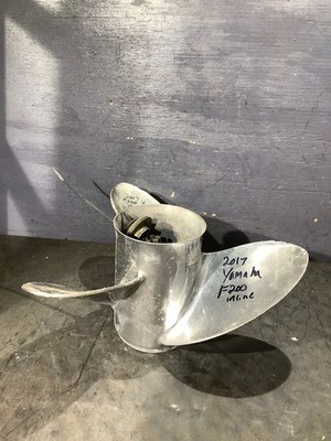 Yamaha Saltwater Series II PROPELLER 3 Blade 15.5X17P 2017 Yamaha F200 INLINE 4