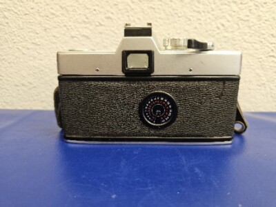 Minolta SRT-100 35mm SLR Film Camera with 55mm F1.9 MC rokkor PF