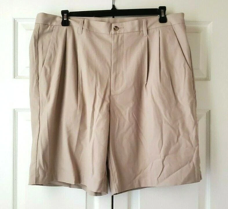 Ashworth Men's Size 40 Pleated Khaki Shorts Item No. G45060 (NEW)
