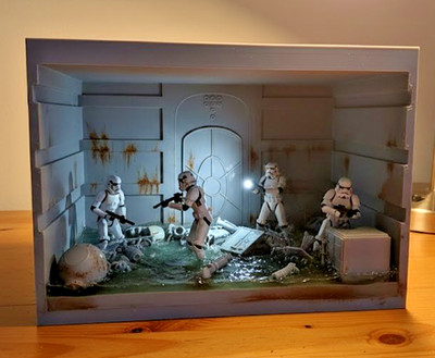 1:18 Scale 2-Piece Modular Death Star Trash Compactor Diorama 4 inch Figures