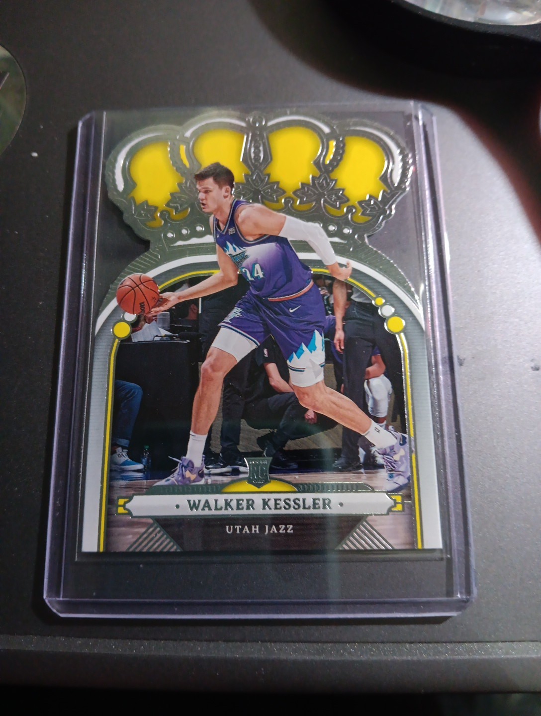 2022-23 Panini Crown Royale - Walker Kessler #2 (RC)