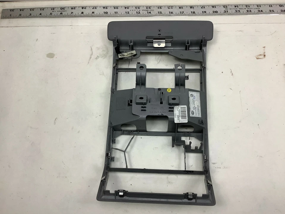 Volkswagen Touareg 2005 7L techo superior delantero cúpula luz bisel moldura OEM+ Foto 4 de 4