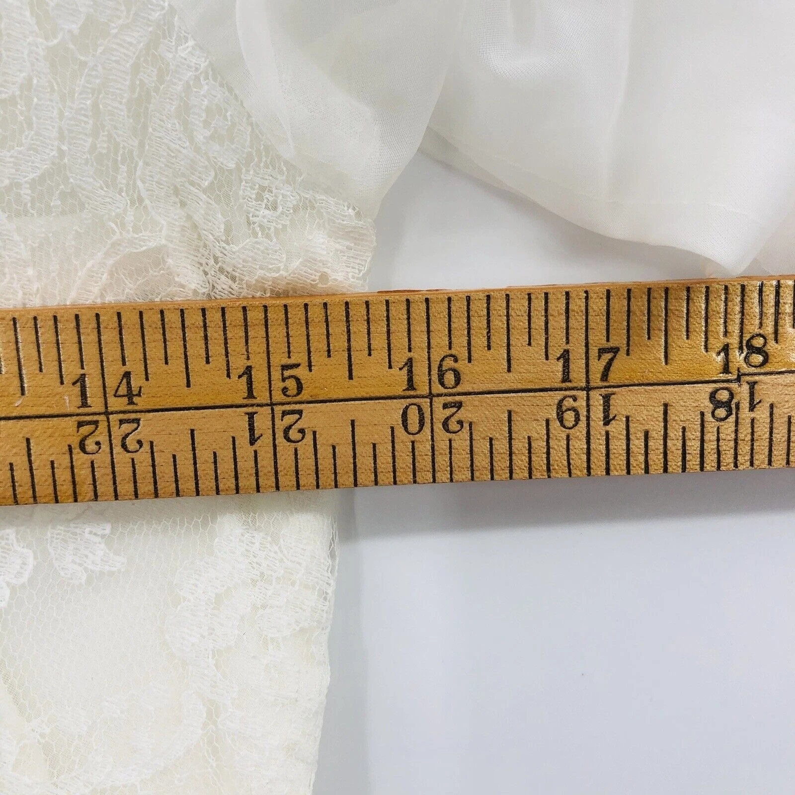 OFF WHITE Abito da sposa anni 60 linea A pizzo tulle bianco sporco trasparente manica lunga senza cartellino