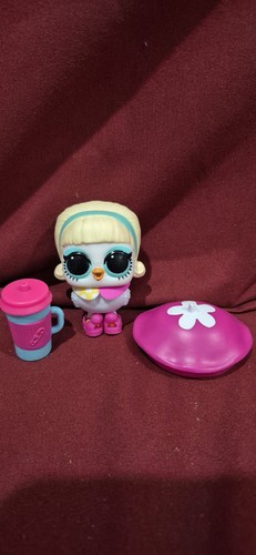 LOL Surprise! Doll Pets Go Go Birdie Easter Chick With Cup Hat Collar Cute EUC