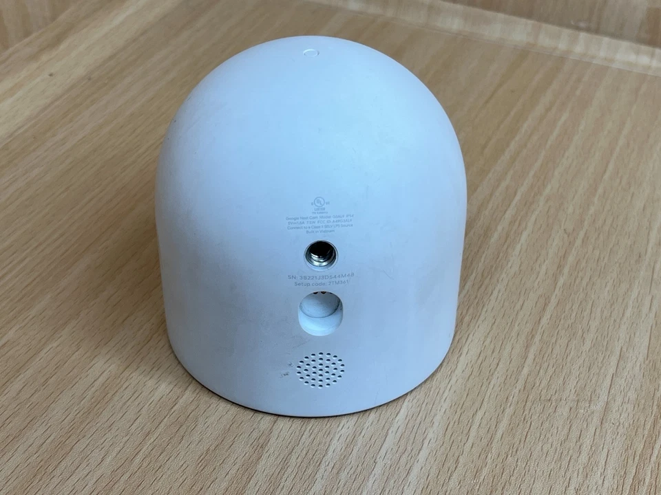 Cámara de seguridad inalámbrica Google Nest Cam interior/exterior (solo cámara) Foto 4 de 4