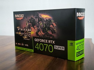 Nur Verpackung! GeForce RTX 4070 Super Twin X2