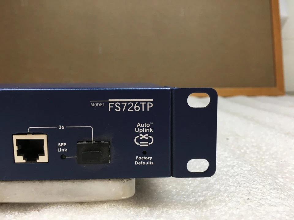 NetGear ProSafe 24 + 2 Smart Switch with PoE FS726TP - Image 4 of 4