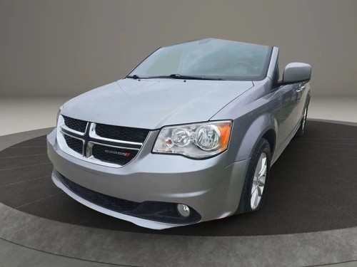 2018 Dodge Grand Caravan SXT Minivan 4D