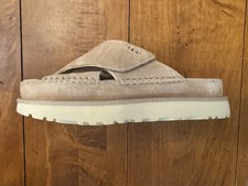 UGG Goldenstar Sand Color Suede Hook  Loop Cross Slide Platform Sandals Size 6