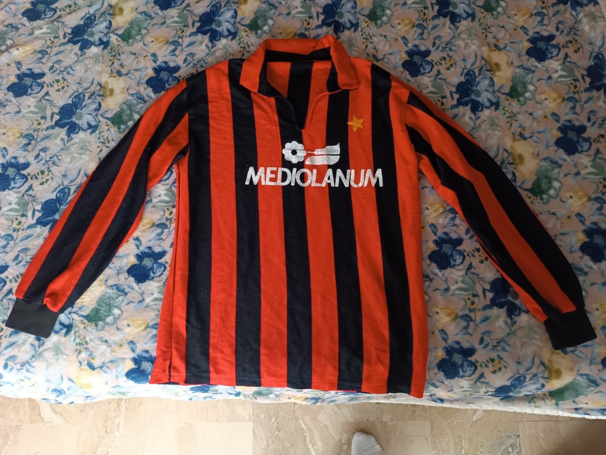 replica maglia calcio milan mediolanum