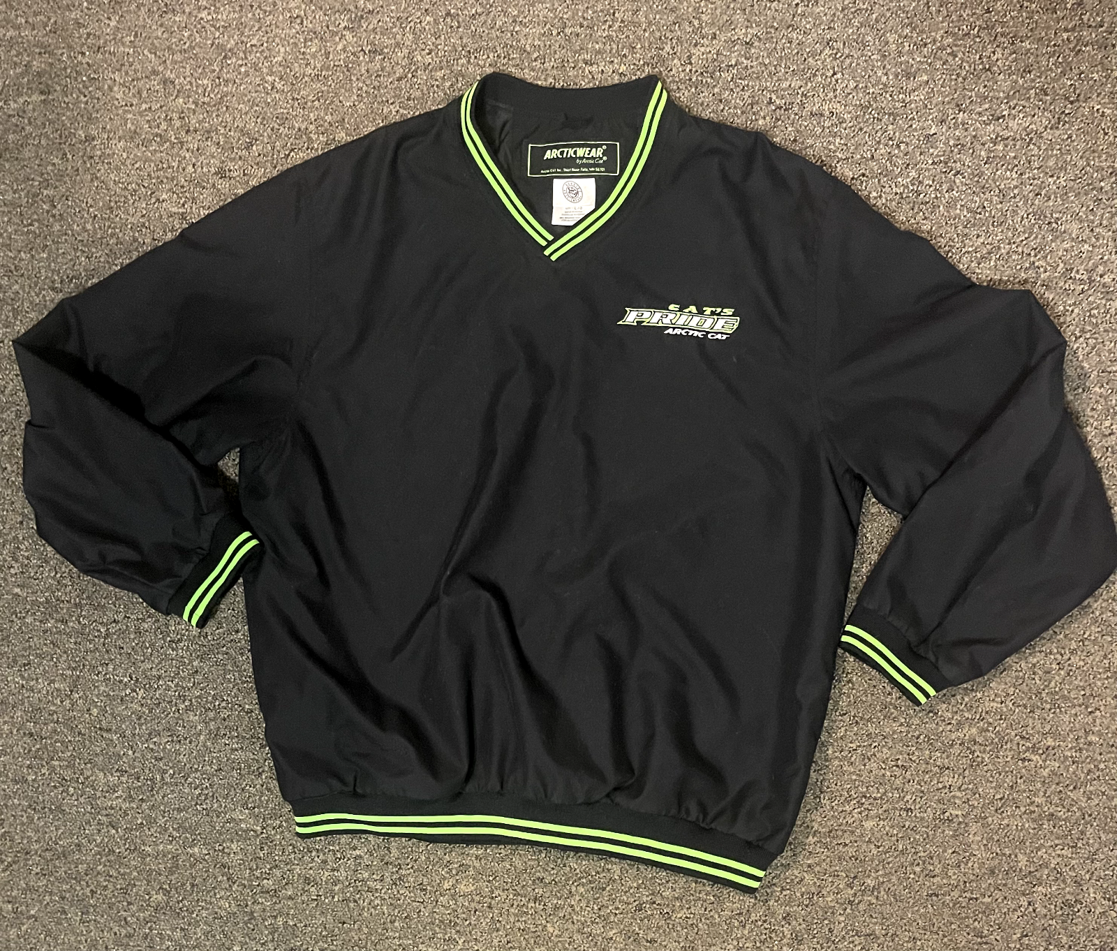 Vintage green and black Arctic Wear bomber pullover jacket for men