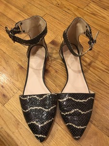 nine west snake