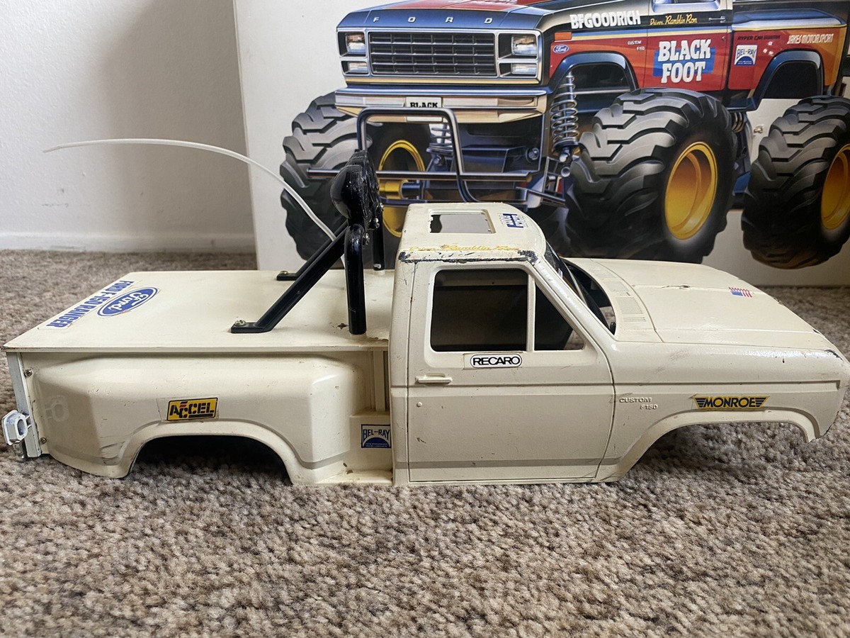 Vintage 1986 Tamiya Blackfoot Vintage RC Monster Truck Radio
