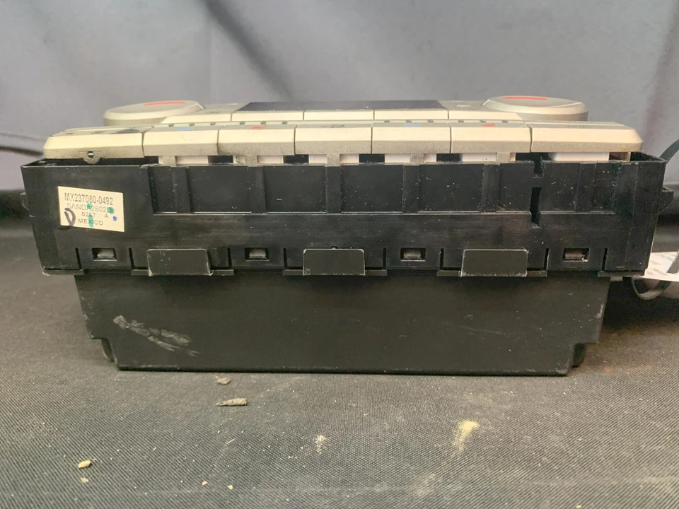 Fits 2007 Lincoln MKX Heater A/C Control OEM#:7A1318C612BH - Image 4 of 4