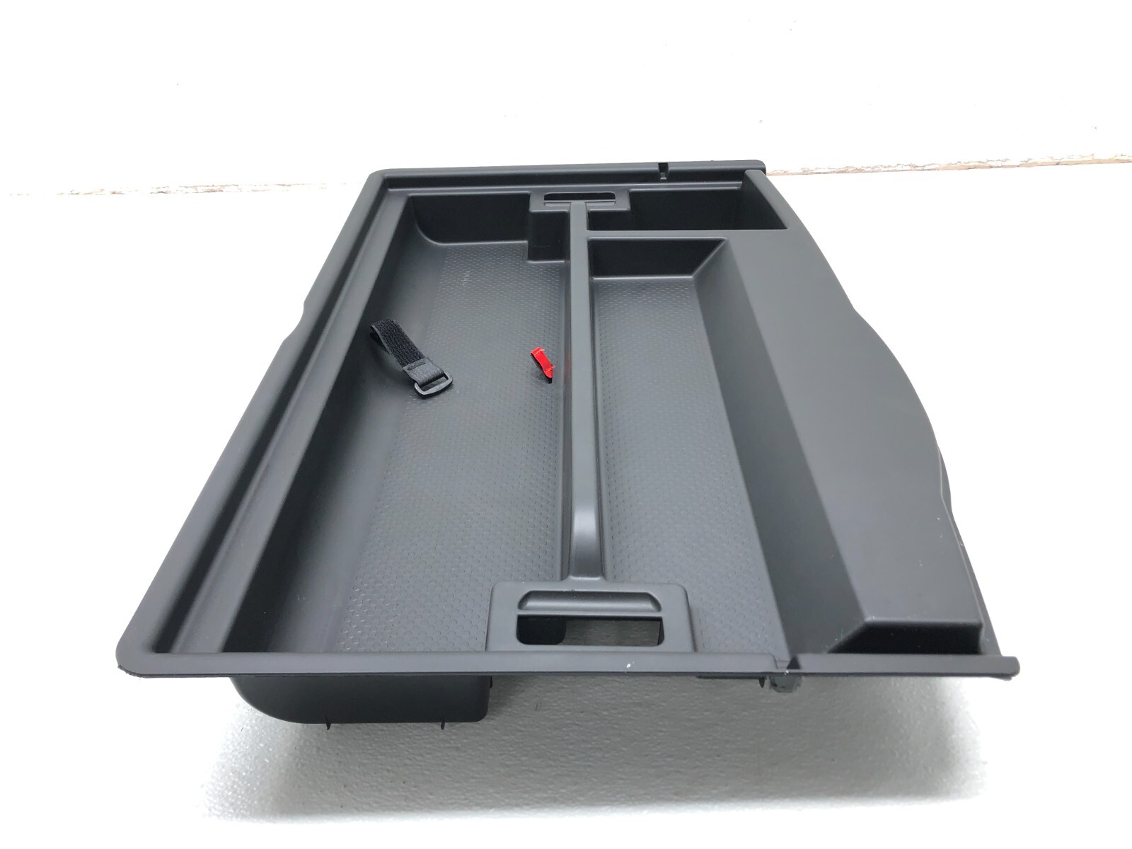 2017-2020 MASERATI LEVANTE TRUNK FLOOR STORAGE CONTAINER TRAY COMPARTMENT OEM.