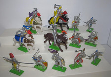 Vintage Britains Deetail 1971 Medieval Knight Figures Mounted Foot Lot