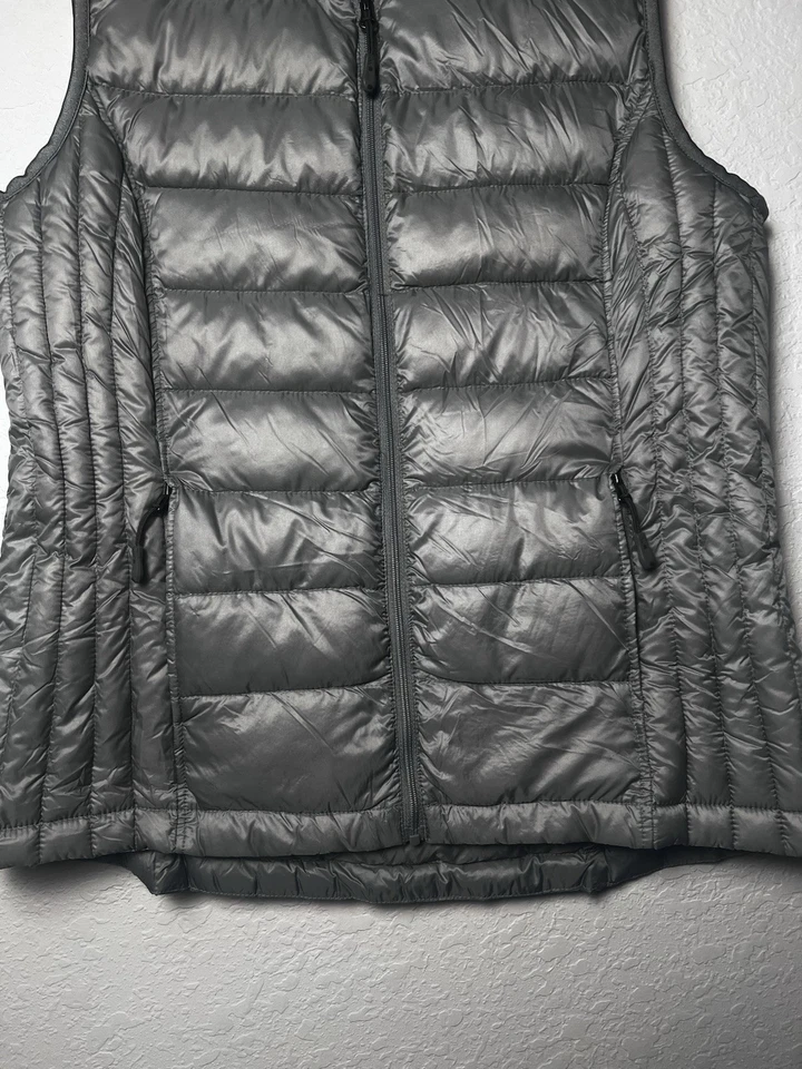 Chaleco acolchado 32 Degrees HEAT para mujer talla M plateado empaquetable ligero Foto 4 de 4