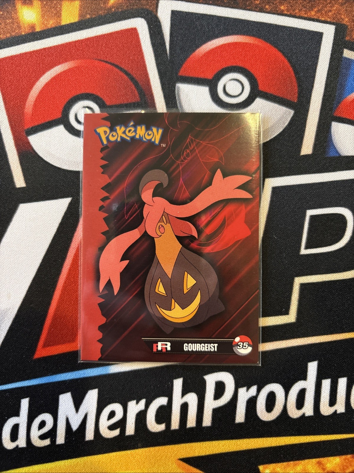 Rare Full Art Pokemon Team Rocket Gourgeist Low Pop Card Tops/GameFreak