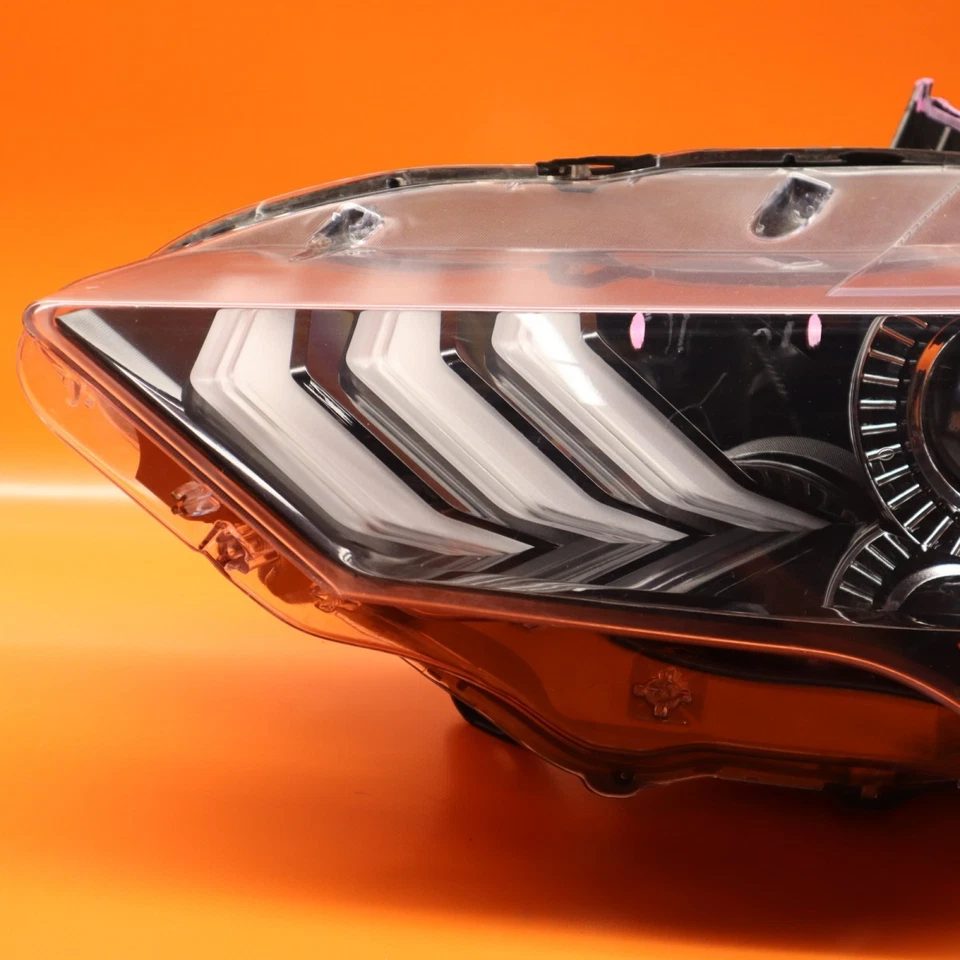 FARO CONDUCTOR IZQUIERDO FORD MUSTANG 2018 2019 2020 2021-2023 LED JR3Z-13008-B OEM Foto 2 de 4