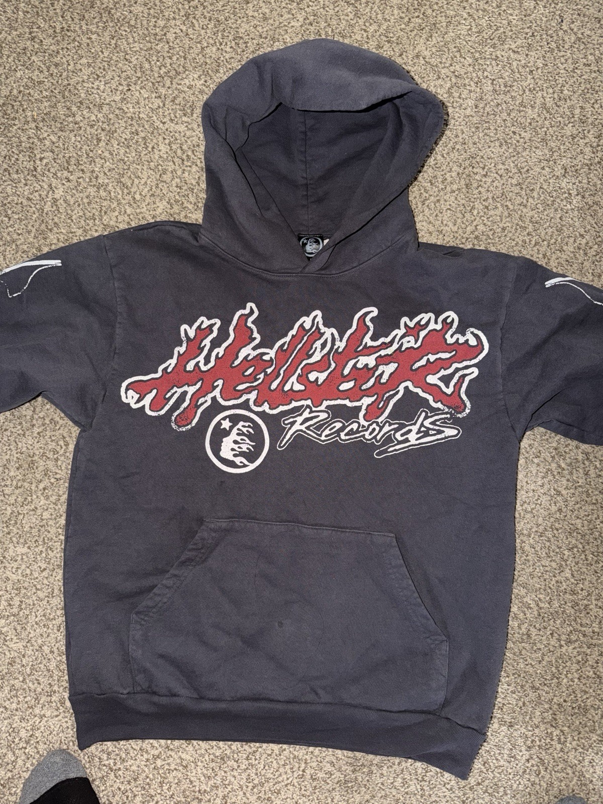Hellstar Men's Hoodie Size M