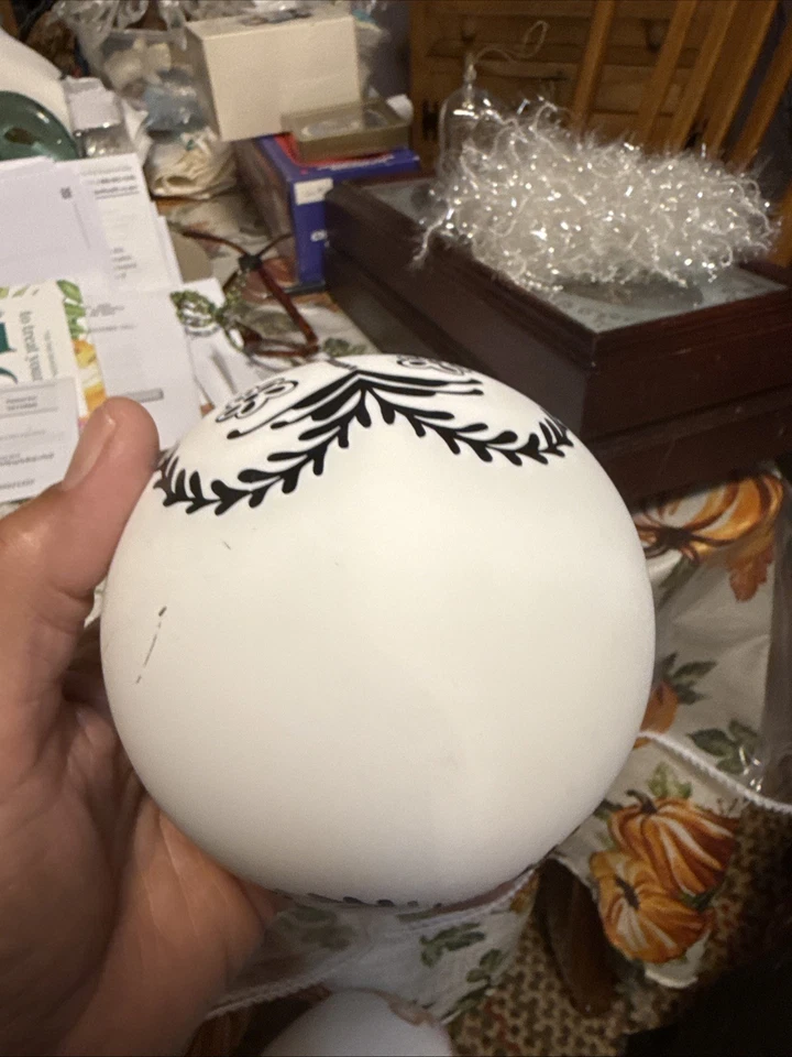 Adorno de Navidad Caja y Barril Bola Nórdica Foto 2 de 4