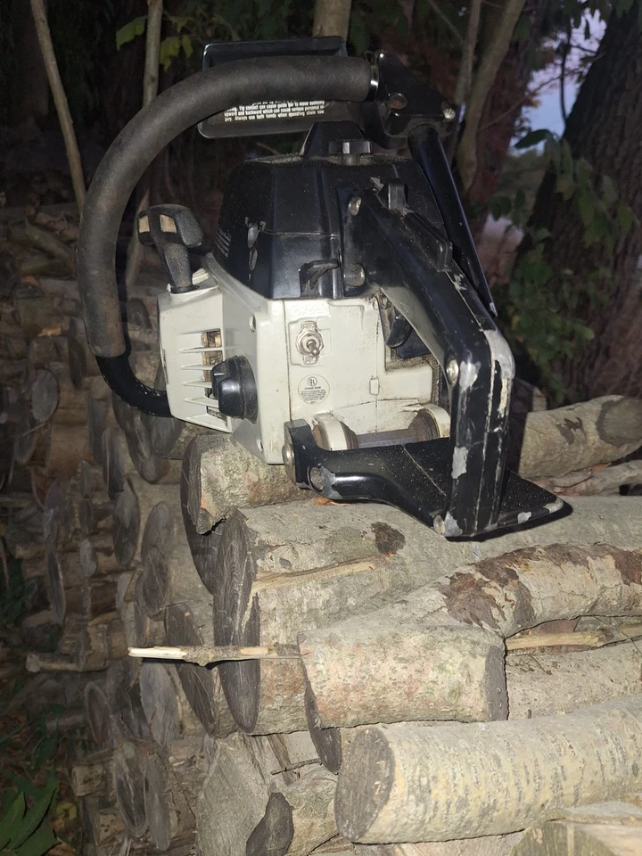 Vintage Craftsman Chainsaw 3.7 OEM Model 358.356091/Poulan Counter vibe  - Image 2 of 4