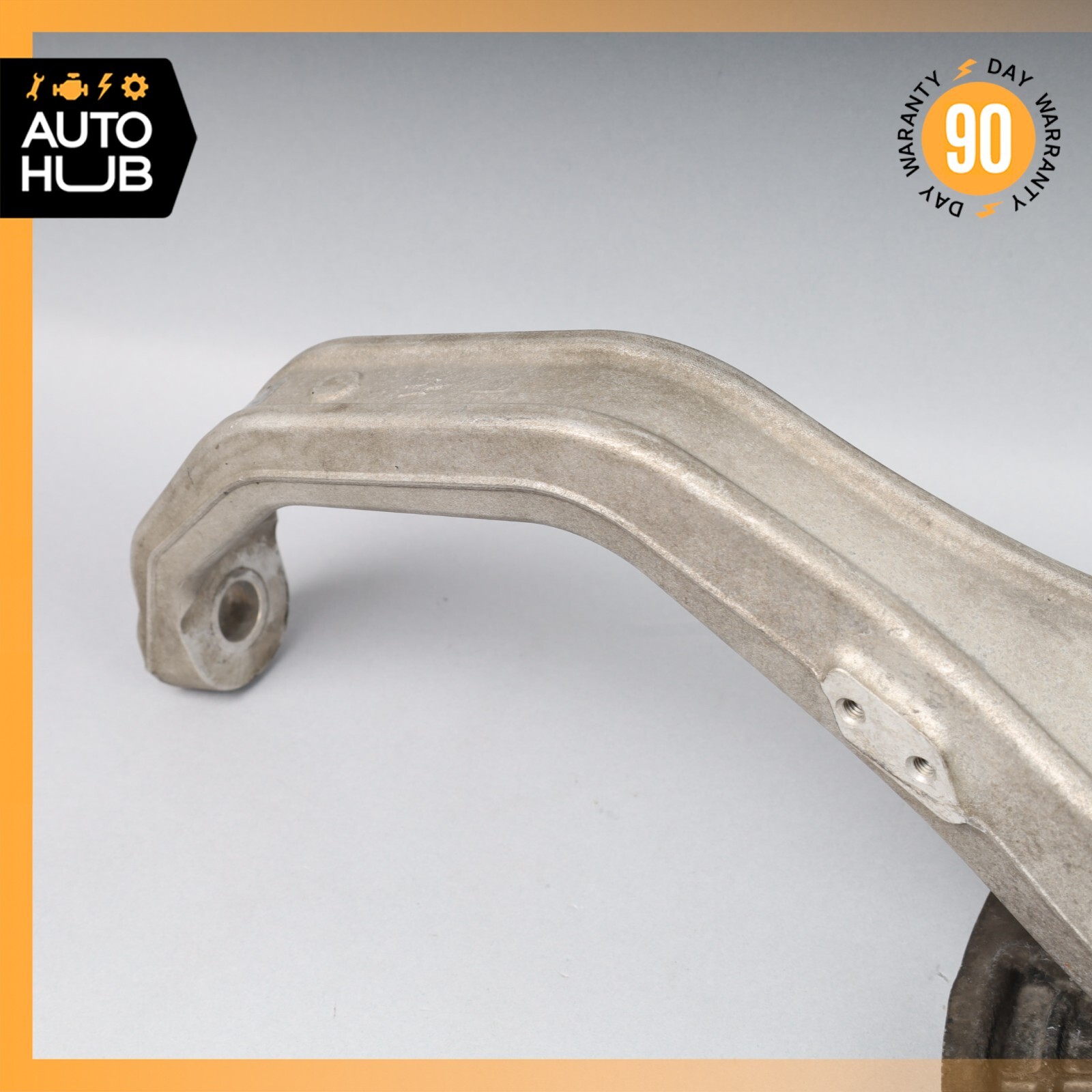 14-21 Maserati Quattroporte SQ4 Ghibli Front Left Driver Knuckle Spindle OEM 69k