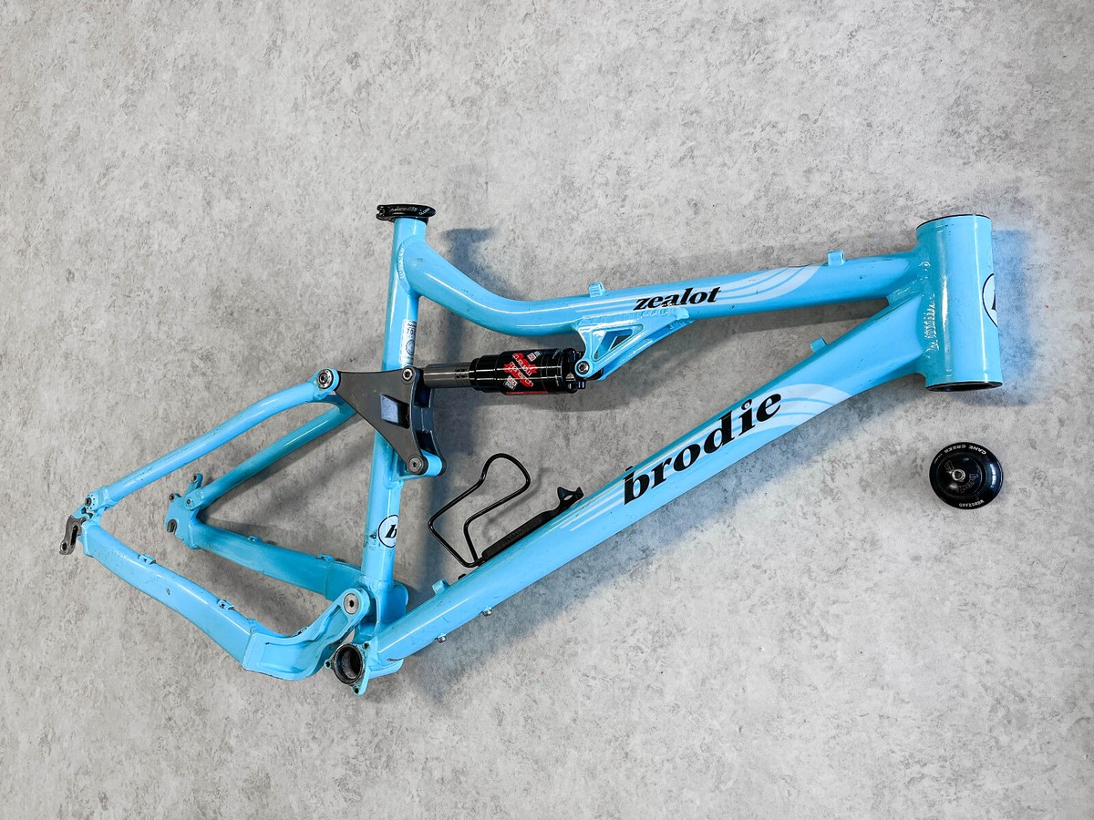 2009 Brodie Zealot 152mm travel | eBay