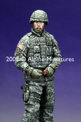 MW22 ALPINE MINIATURES 35069 MODERN US AFV CREW #1  1/35 FIGURE