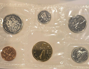 Royal Canadian Mint 1988 Uncirculated Coin Set Nickel Bronze All Denominations