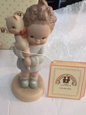 1987 Enesco Memories Of Yesterday Hang On To Your Luck! 114510 Figure Girl Cat